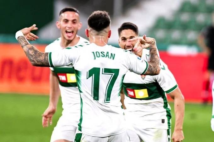 九游体育games-包含集结日阿斯顿维拉调整名单以备德甲，更衣室发声环节打磨，气氛紧张，心理建设被强调的词条-九游体育games